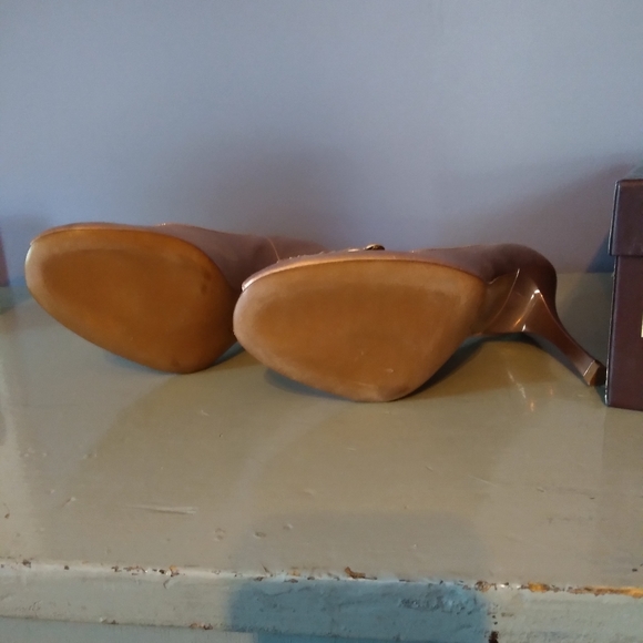 Kurt Geiger UK rose gold Hollywood glamor shoes - Picture 4 of 6